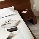 Otel Le Ya'tis