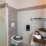 Hotel Le Ya'tis Saint-Laurent-des-Arbres
