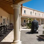Le Ya'tis 3* Saint-Laurent-des-Arbres
