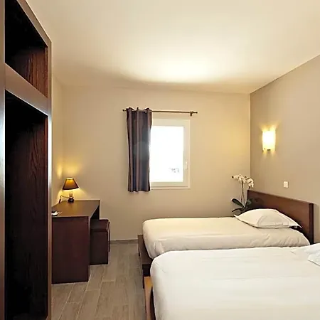 Le Ya'tis Hotel 3*
