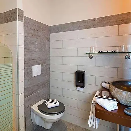Hotel Le Ya'tis