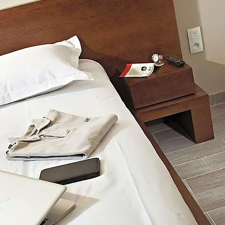 Hotel Le Ya'tis