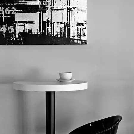 Ξενοδοχείο Le Ya'tis 3*