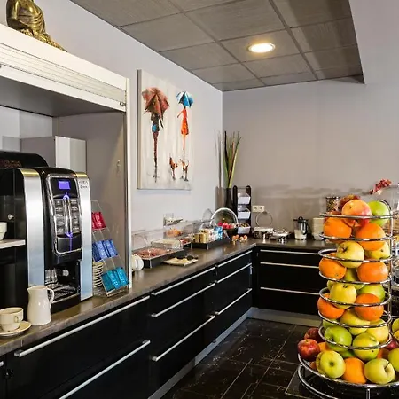 Ξενοδοχείο Le Ya'tis Saint-Laurent-des-Arbres