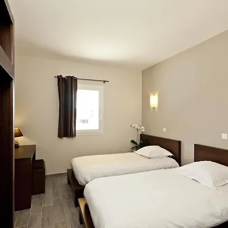 Le Ya'tis Ξενοδοχείο 3*